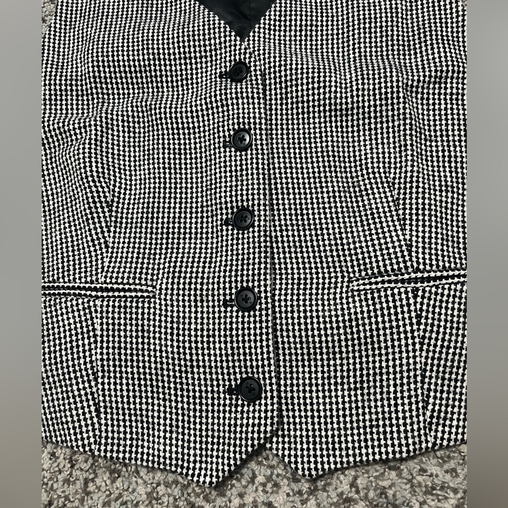 Banana Republic Women’s Wool-Blend Vest - Picture 8 of 12